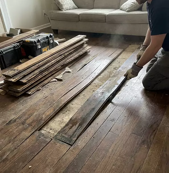 Why Esom Hill Homeowners Choose Esom Hill Restoration Pro for Water Damage Floor Repair?